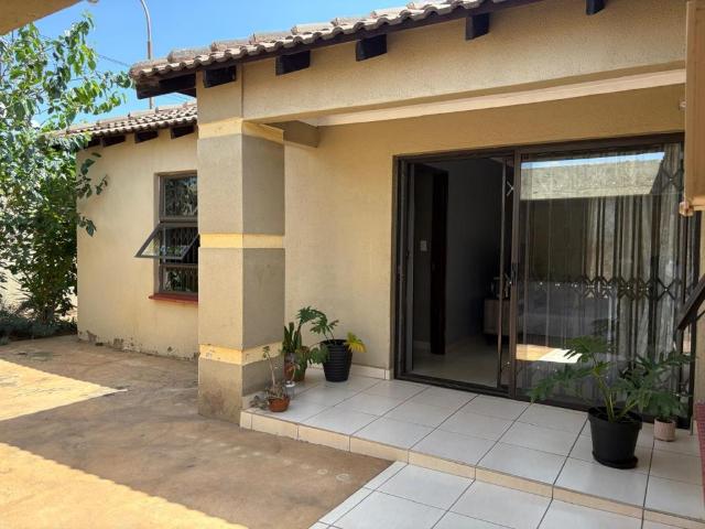 House for rent in Senaoane, Soweto