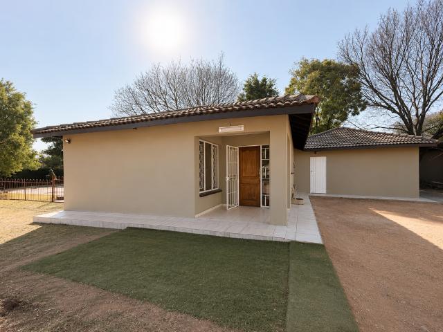 House for rent in Vosloorus, Gauteng