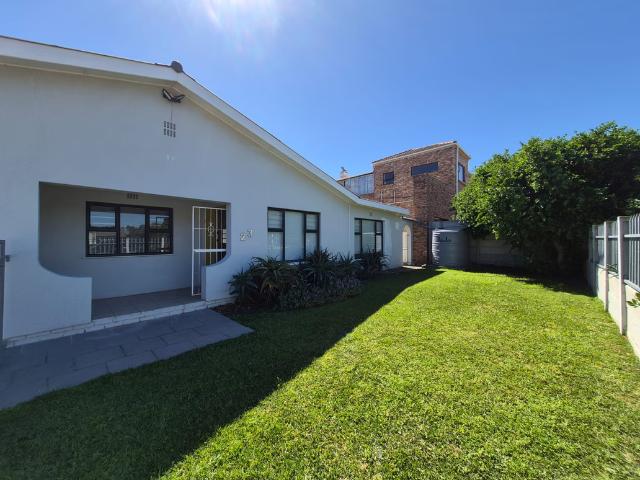 House for rent in Sandbaai, Overstrand Local Municipality