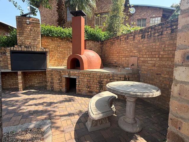 House for rent in Hartbeespoort Dam Nature Reserve, North West