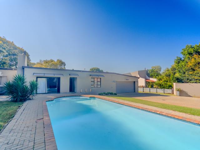 Apartment for rent in Hartbeespoort Dam Nature Reserve, North West