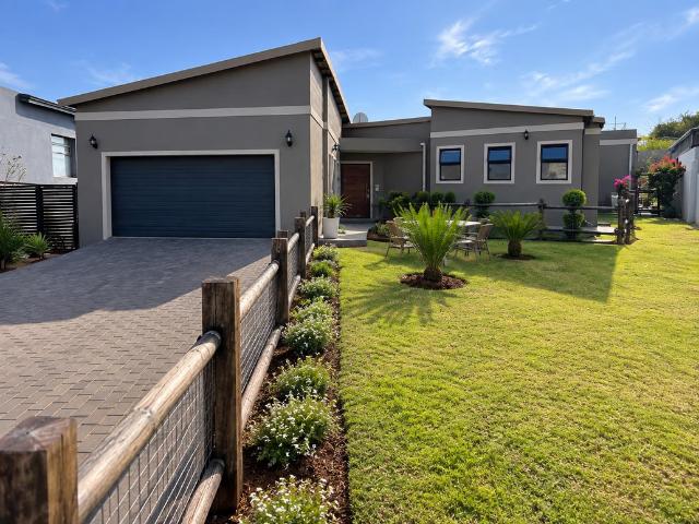 House for rent in Hartbeespoort Dam Nature Reserve, North West