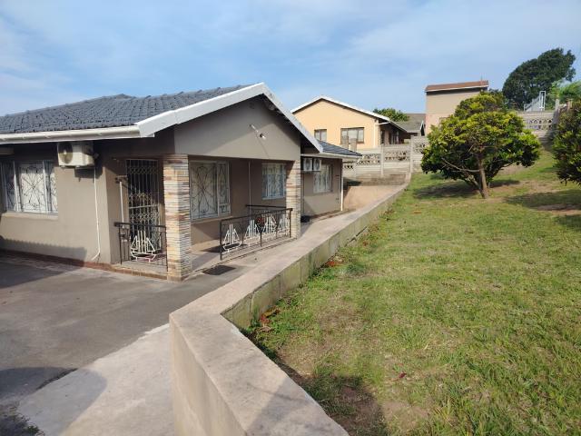 House for rent in Chatsworth, Kwazulu-natal