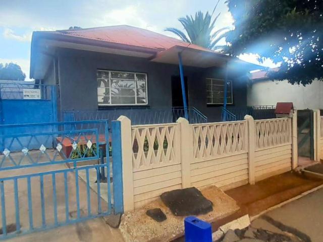 House for rent in Vosloorus, Gauteng