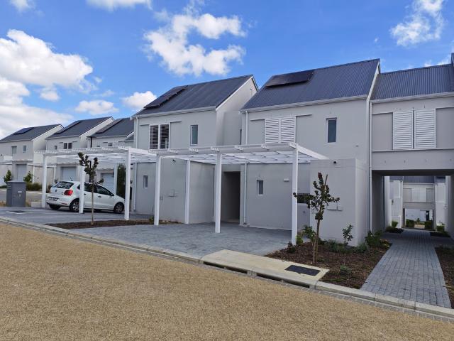 House for rent in Voliere Estate, Stellenbosch Local Municipality