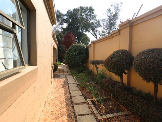 House for rent in Waverley, Pretoria