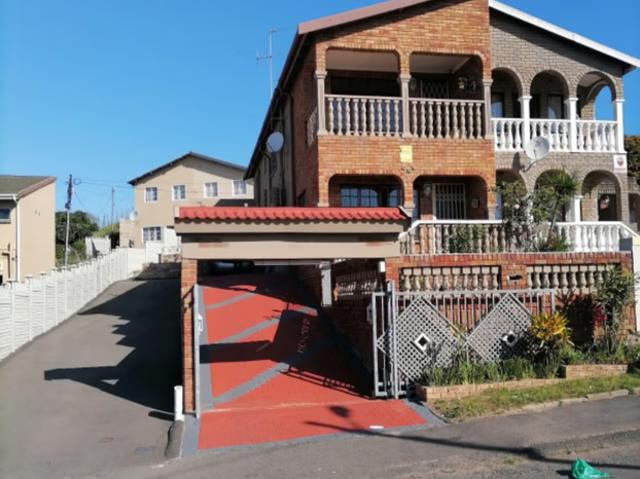 House for rent in Westcliff, Chatsworth