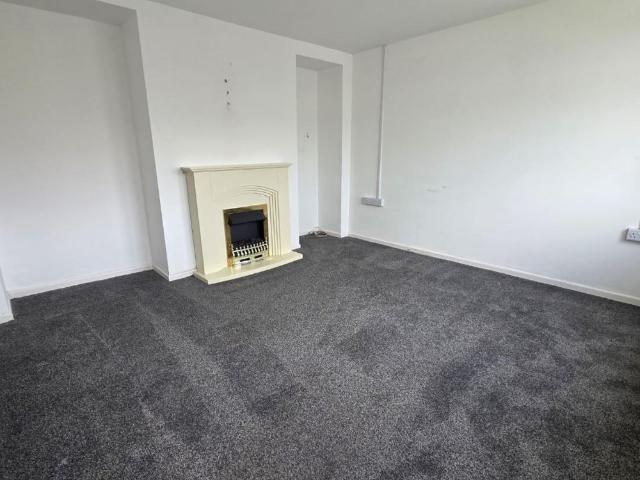 House for rent in Cefn Glas, Wales