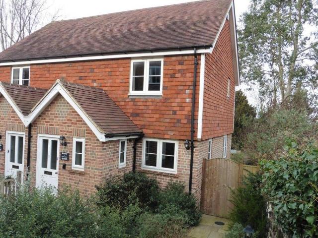 House for rent in Battle, Heathlands
