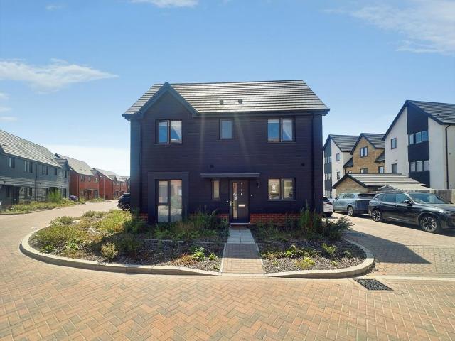 House for rent in Buckler's Park, Crowthorne