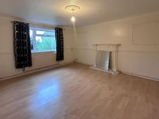 House for rent in Whitehawk, Brighton & Hove