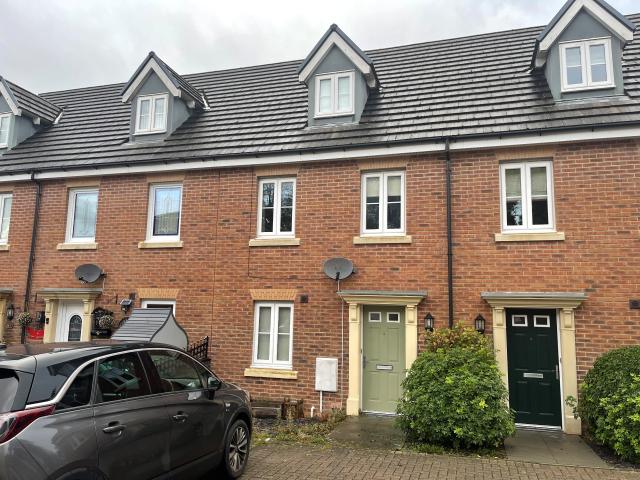 House for rent in Pontarddulais, Wales