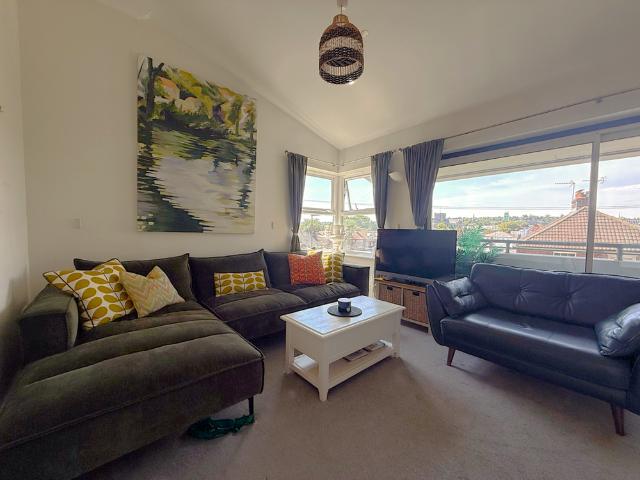 House for rent in The Close, Hampshire