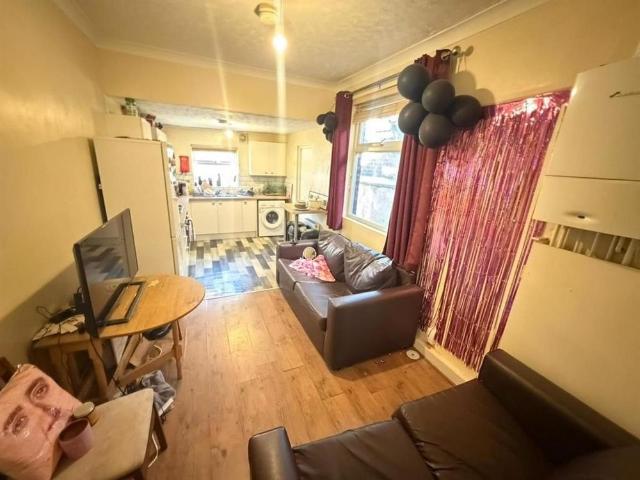 House for rent in Georgia, Greater Manchester