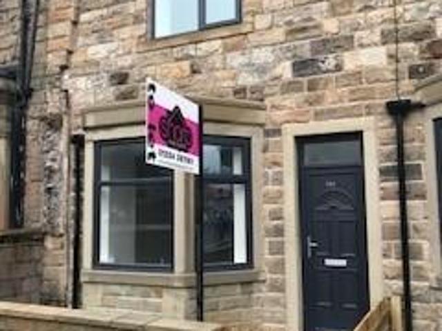 House for rent in Milnshaw, Backburn