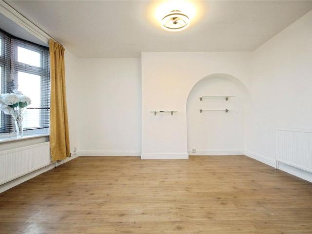 House for rent in Becontree, Greater London