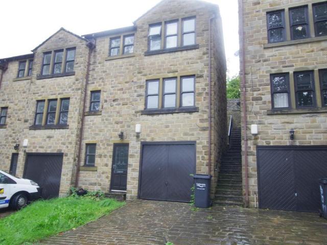 House for rent in Exley, West Yorkshire