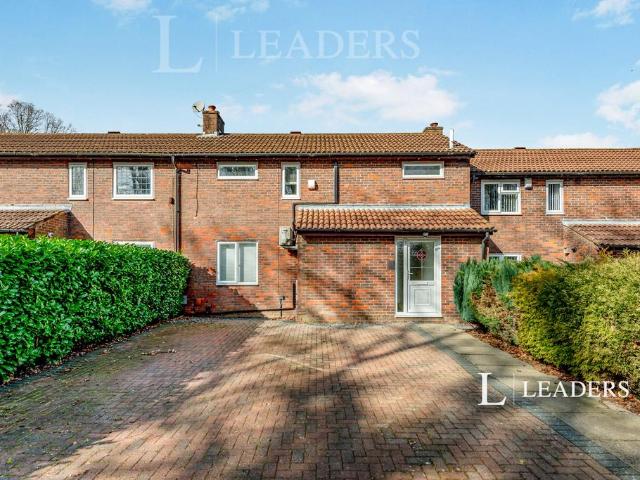 House for rent in Ifield West, Glynde