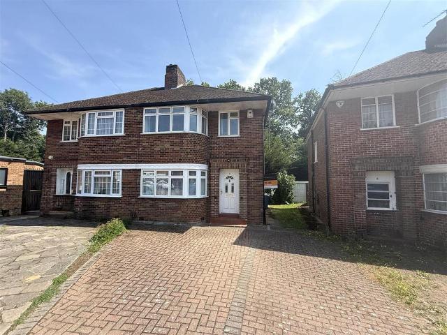 House for rent in Little Stanmore, Greater London