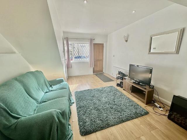 House for rent in Brackenfield, East Midlands