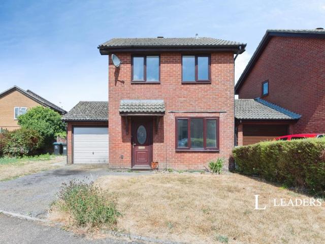 House for rent in Throop, Bournemouth