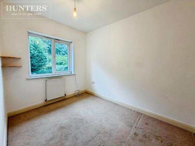Townhouse for rent in Cudworth, South Yorkshire