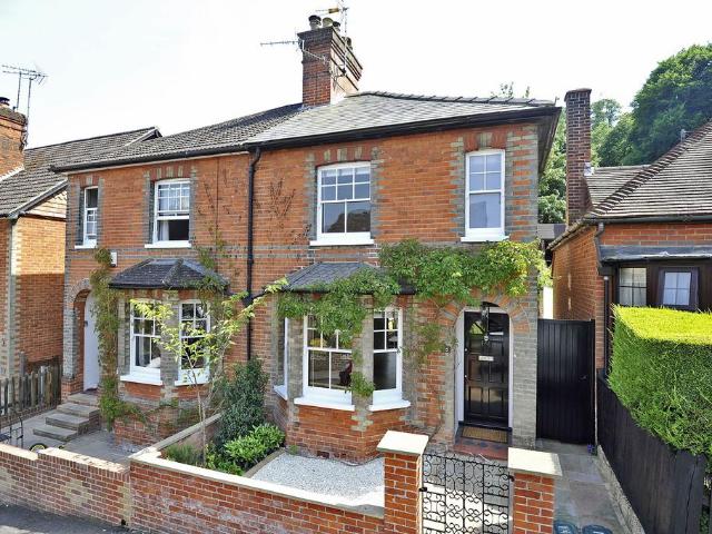 House for rent in Holloway Hill, Fole