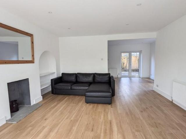 House for rent in Kingston Buci, Fishersgate