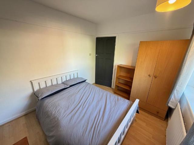 House for rent in Lenton Abbey, City of Nottingham