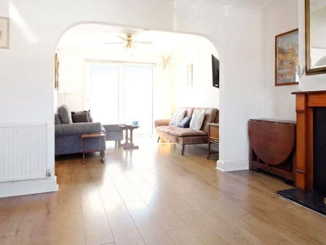 House for rent in Westcourt, Hamerton