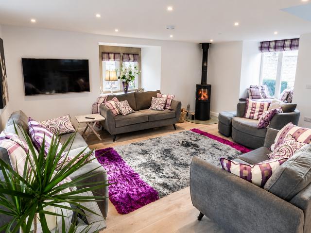 House for rent in Froggatt, East Midlands