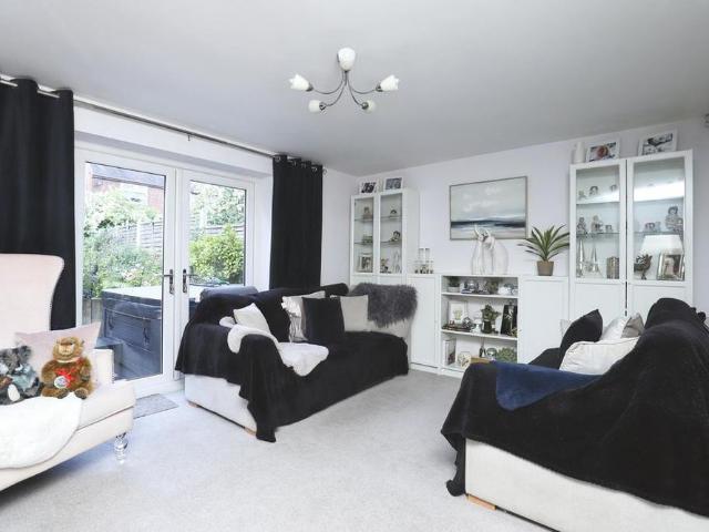 House for rent in Thurcroft, South Yorkshire