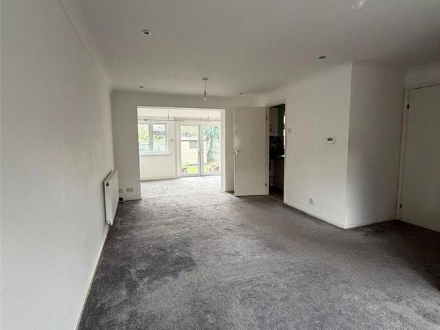 House for rent in Wexham, George Green