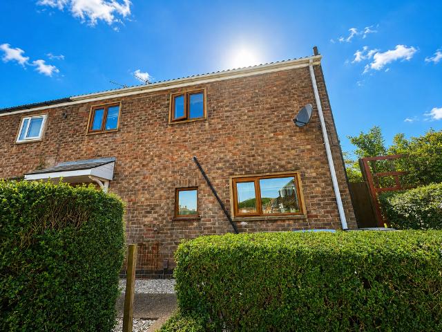 House for rent in Caldermill, East Midlands