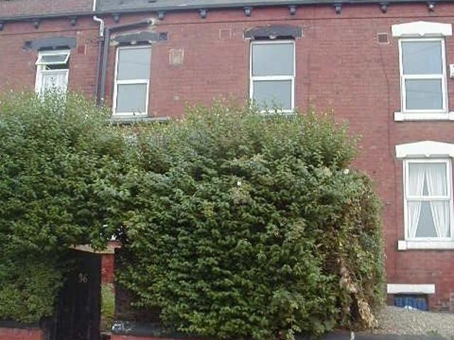 House for rent in Hyde Park, West Yorkshire