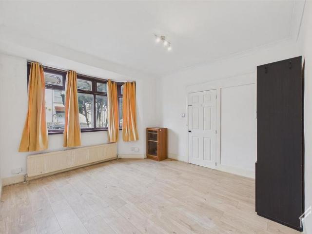 House for rent in Beckton, Greater London