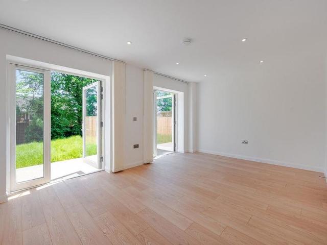 House for rent in Swanley, The Butts