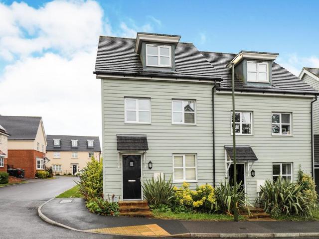 House for rent in World's End, Perryfields