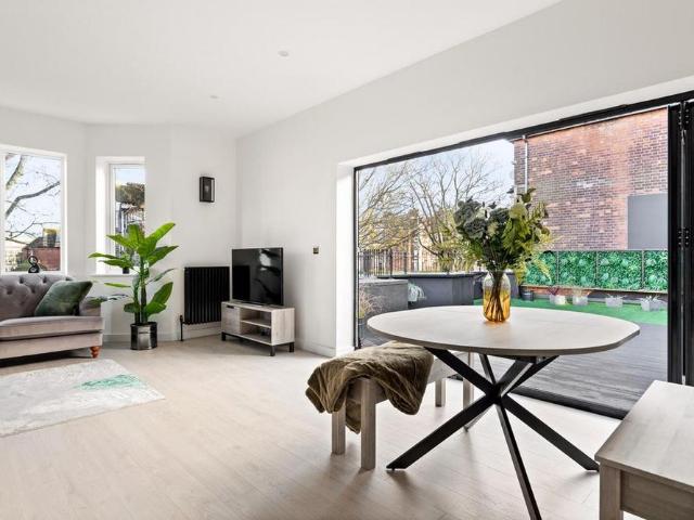 House for rent in Lynwood, Folkestone and Hythe