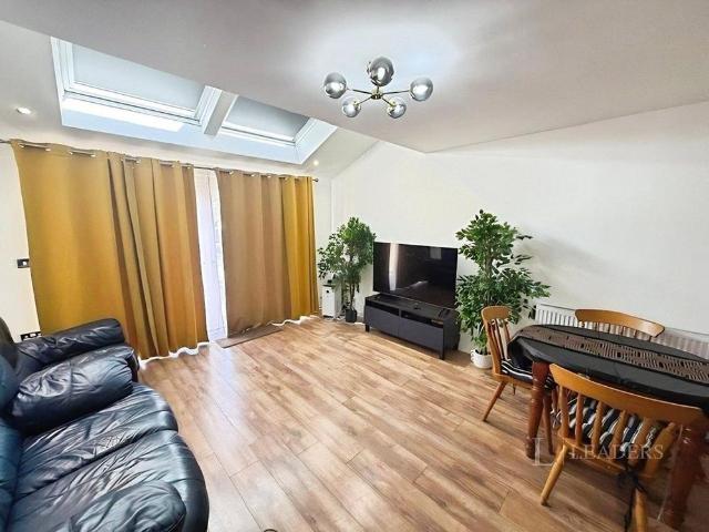 House for rent in Brinnington, Greater Manchester