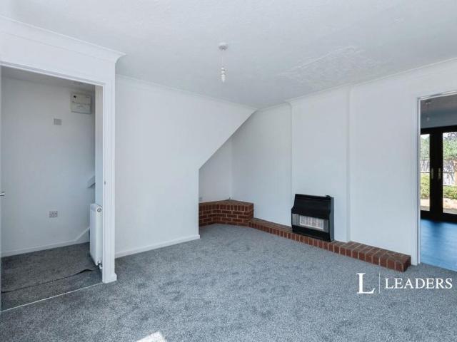 House for rent in Throop, Bournemouth