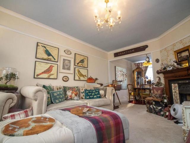 House for rent in Elmfield, Leicestershire