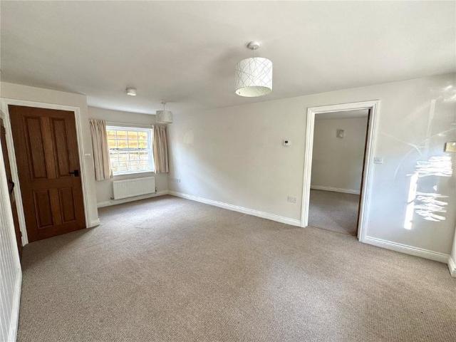 House for rent in New York, Dacre Banks