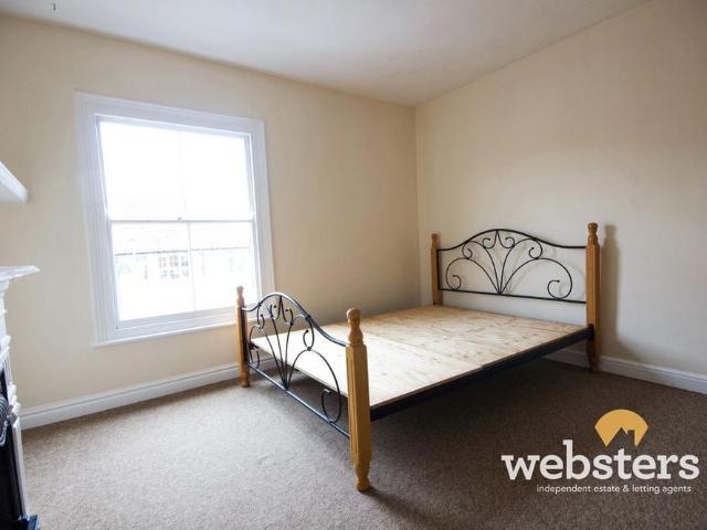 House for rent in Heigham Grove, East Bank