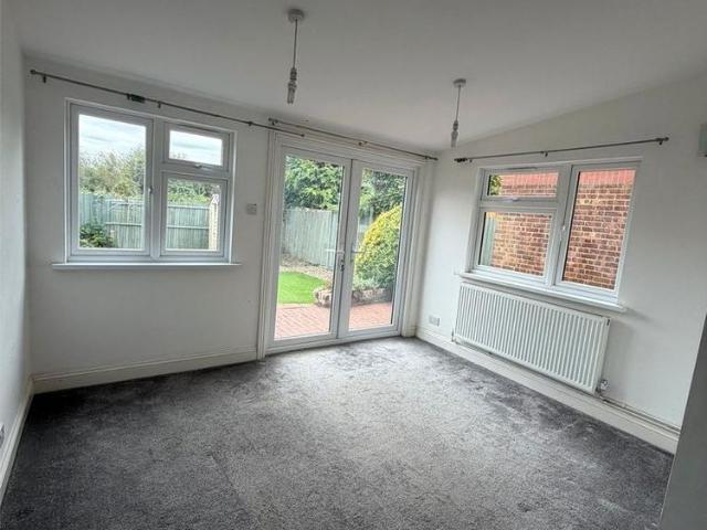 House for rent in Wexham and Ivers Community Board, George Green