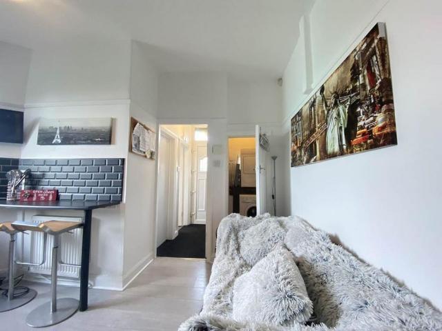 House for rent in Huddersfield, West Yorkshire