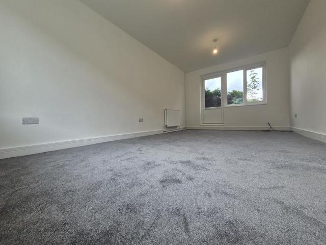 House for rent in Woodsetton, Coseley