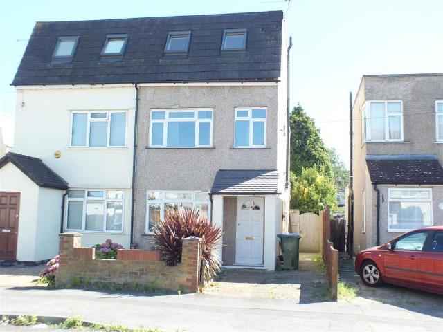 House for rent in Blackhills, Surrey