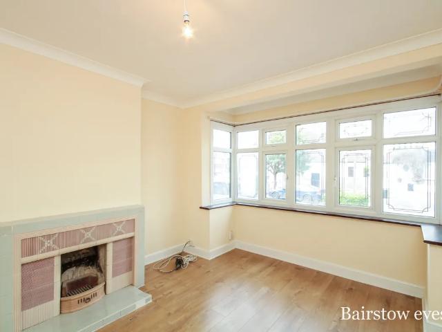 House for rent in London Borough of Redbridge, Greater London