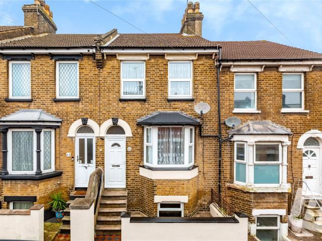 House for rent in Luton, Chatham